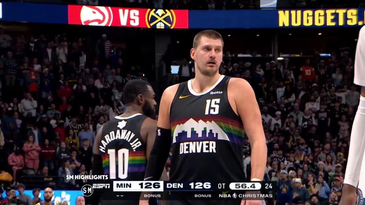 约基奇21中15爆砍56分16板15助2帽，加时赛独得10分