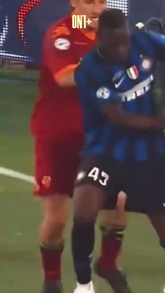 当年这一下真狠托蒂曾